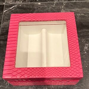 Oyobox mini sunglasses box